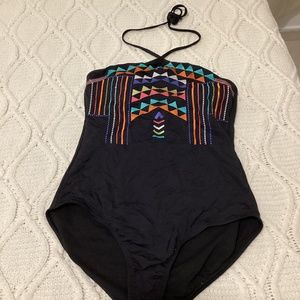 1pc Bikini black with indie vibrant triangles